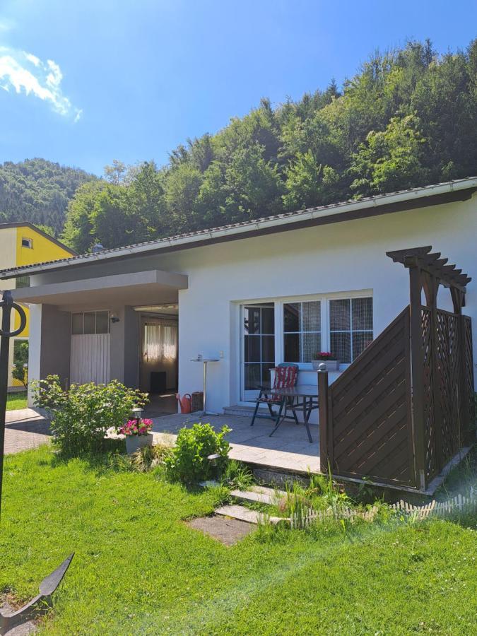 Haus beim Wasser im grünen in sehr ruhiger Lage!! Villa Willersbach Exterior foto